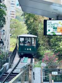 The peak tram, Hong Kong 🚊
