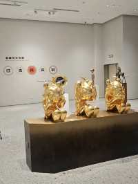 必睇創意雕塑展廳打卡點