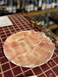 【沖縄 那覇】グラスワイン豊富な小さなBistro🥂