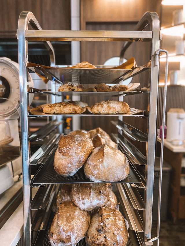 Croissant Dreams Come True at Doña Bakehouse 🥐