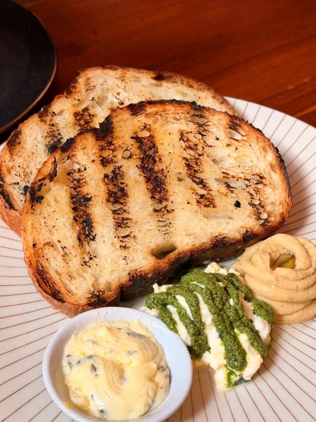 A MUST VISIT CAFÉ IN BALI.