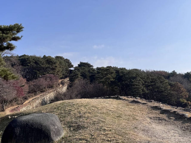 Sangdang Sanseong Fortress 상당산성 Sangdang Sanseong Fortress 상당산성