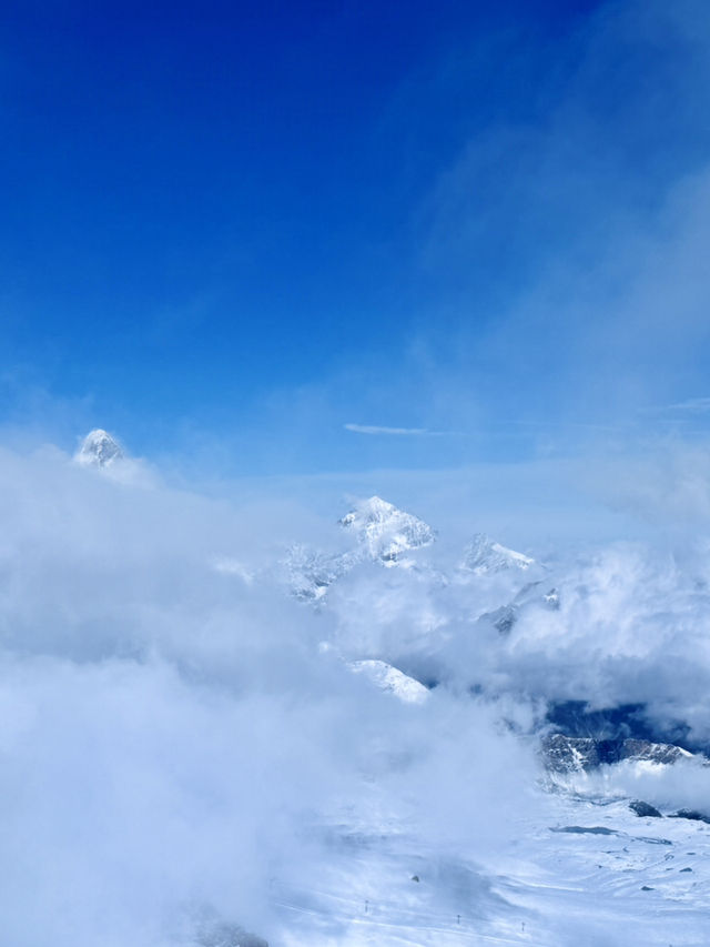 Glacier Dreamscape❄️