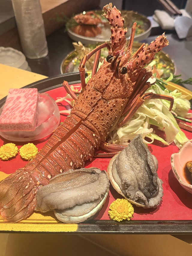 $980 食到和牛龍蝦鮑魚刺身海膽 $980 食到和牛龍蝦鮑魚刺身海膽