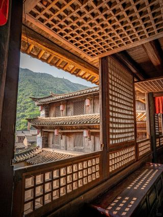 An In-Depth Journey Through the Ancient Villages of Lufeng: Understanding an Underestimated Historical Site in the Yunnan Mountains Between Ancient Central Yunnan Relay Routes and Yi Villages.