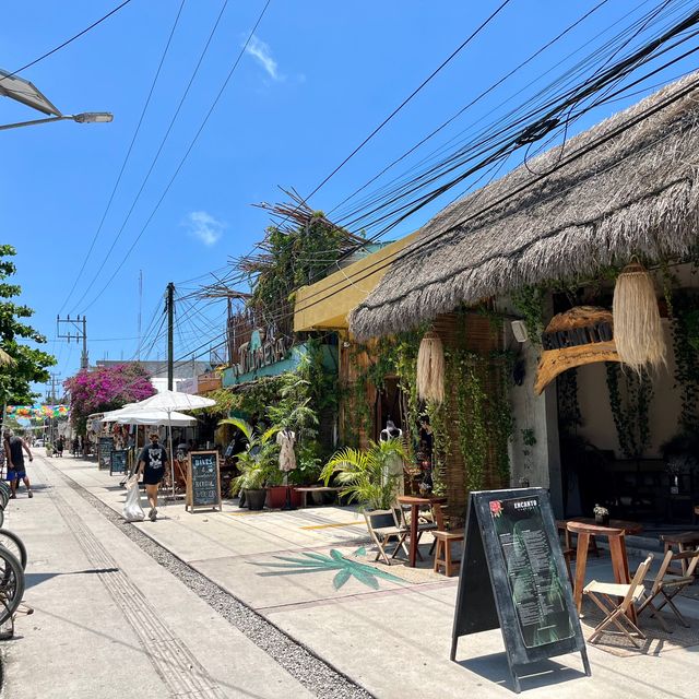 Downtown in Tulum, Mexico🇲🇽