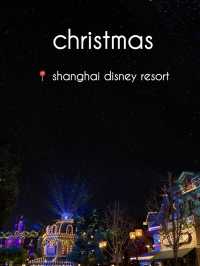Christmas at Shanghai Disney Resort!