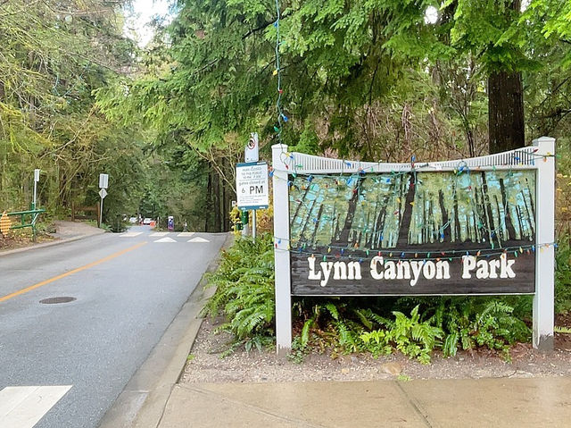 트와일라잇촬영지로 알려진 Vancouver에 위치한 Lynn Canyon park