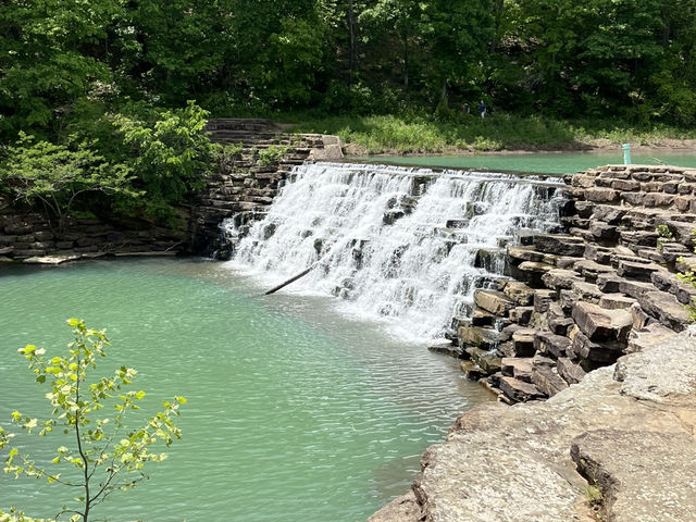 Trail and Camping at Devils Den Ar, USA