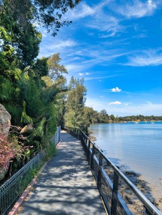  A Hidden Little Foreshore Walk in Sydney | Glades Bay Baths