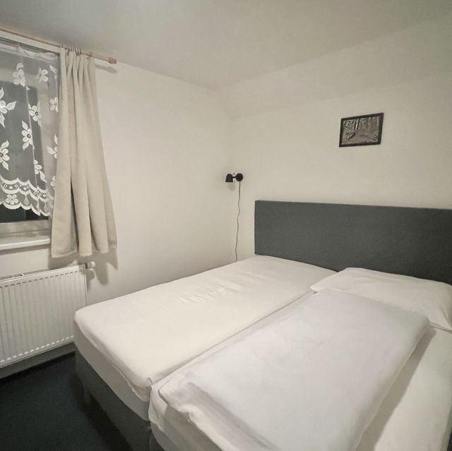 ํ๋ผํ ๊ณตํญ ์ธ๊ทผ ๊ฒ์คํธํ์ฐ์ค: ๊ฒ์คํธํ์ฐ์ค ํ๋ผํ ์์ดํฌํธ ํ๋ผํ ๊ณตํญ ์ธ๊ทผ ๊ฒ์คํธํ์ฐ์ค: ๊ฒ์คํธํ์ฐ์ค ํ๋ผํ ์์ดํฌํธ