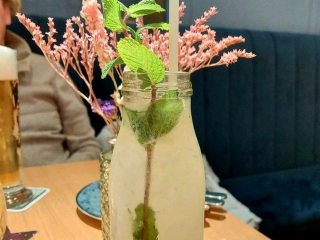 ร้านอาหารเยอรมันบรรยากาศร่วมสมัยที่ Karlsruhe