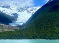 Pasarelas & Glacier Roar