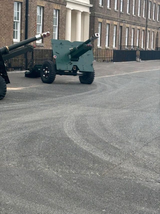 Woolwich barracks 