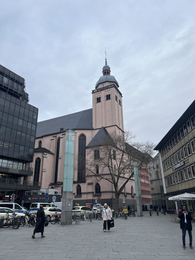 Exploring Köln, One Step at a Time.