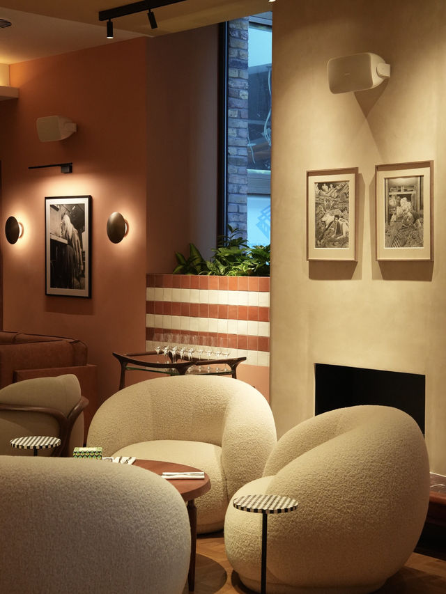 London | The newly-opened brilliant Sir Hotel in London
