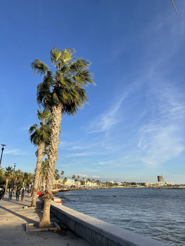 🌞 Cyprus – Island of Sun, Sea & History 🌊✨