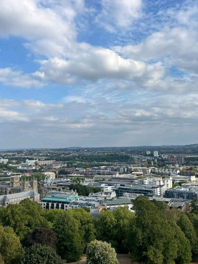 Bristol Halloween: Spooktacular Shenanigans! 👻 Bristol Halloween: Spooktacular Shenanigans! 👻