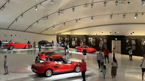 🇮🇹 Ferrari: за кулисами автомобильной легенды — traveler post in Модена
