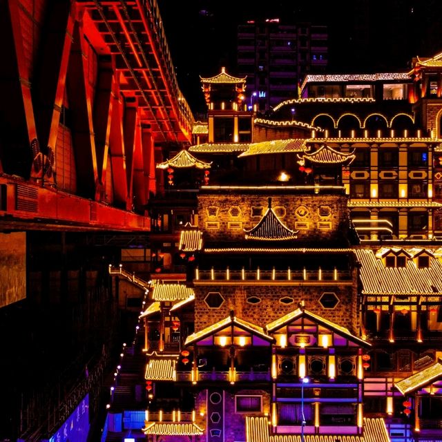 A Night to Remember: Hongya Cave in Chongqing