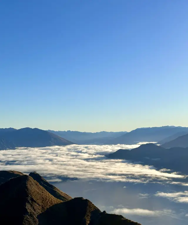 Autumn Story - Wanaka Roy Peak Trail