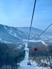 吉林省吉林市北大湖滑雪場 擠爆了