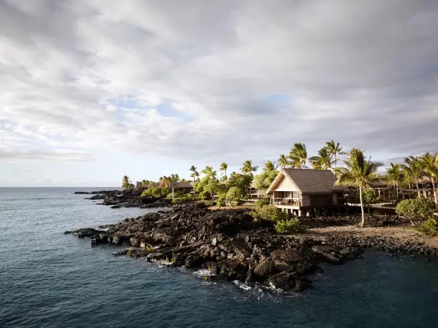 Mystic Rebirth · Kona Resort