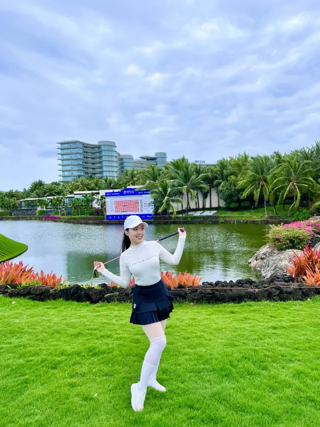 三亚鉴湖蓝湾高尔夫俱乐部|価値ある一打！