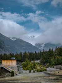 成都3h | 住進神山雪寶頂下童話森林木屋