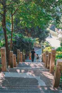 Gulangyu Island | I highly recommend this ultra-relaxing hotel for a leisurely stroll with children.