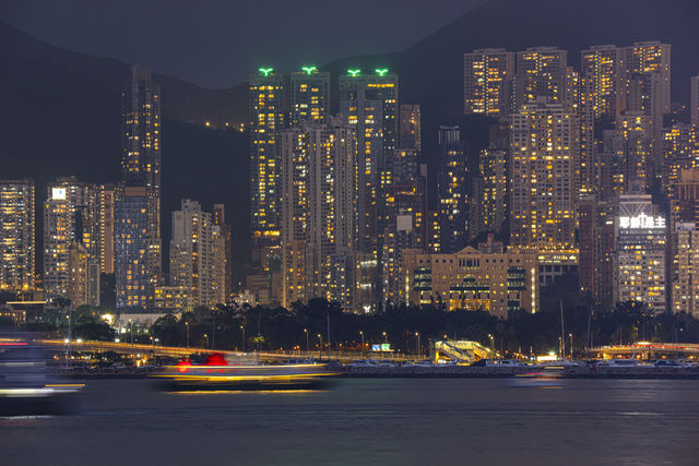 四天三夜香港自由行｜維多利亞港夜景