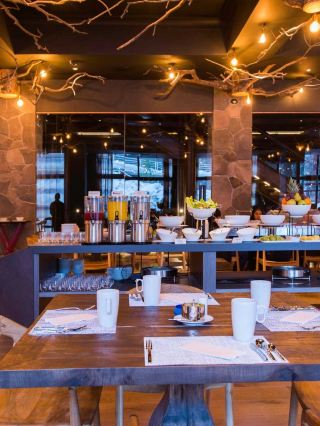 🌟 Chillan's Cozy Retreat: Top Hotel Picks! 🛌🇨🇱