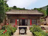 隱匿深山集中六朝古建的平順龍門寺
