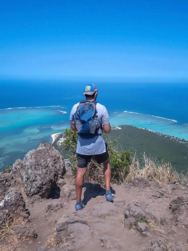 毛里求斯莫納山，山海美景等你來