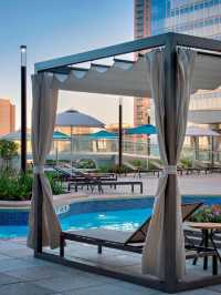 🌟 Houston's Hotspot: Marriott Marquis Magic! 🌊🏨