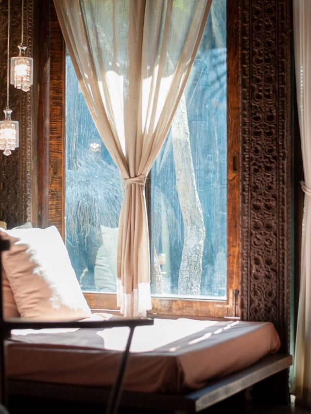 🌴🛌 Luxe Thai Villas: Chon Buri's Hidden Gem 💎