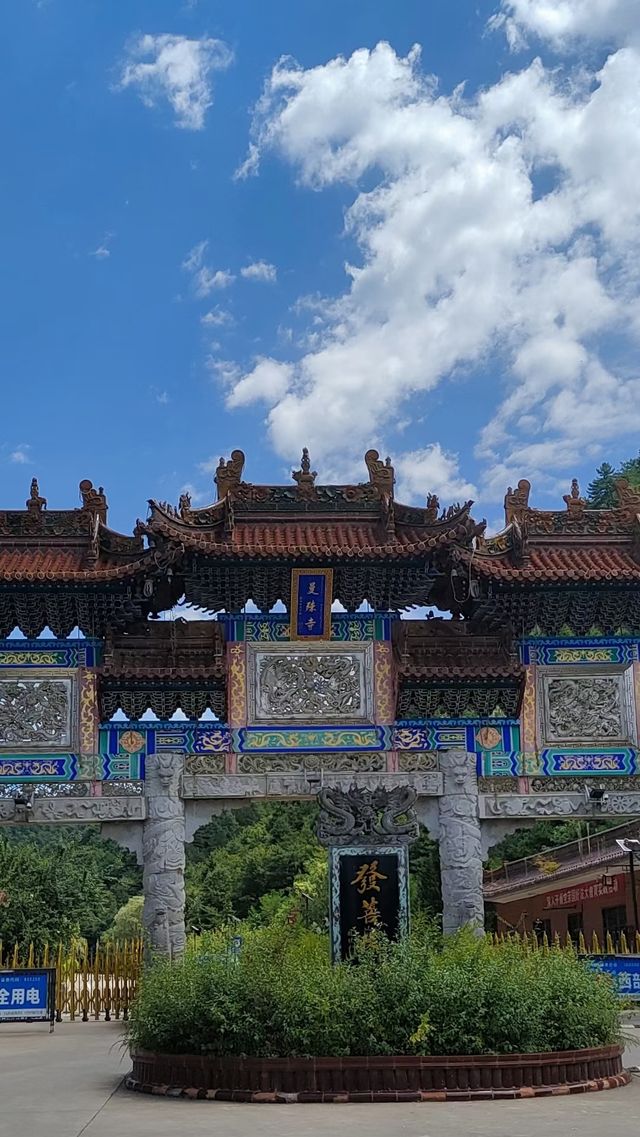 人間淨土-天水曼殊寺