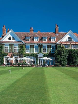 🌟 Luxe Sleeps at Chewton Glen 🇬🇧✨
