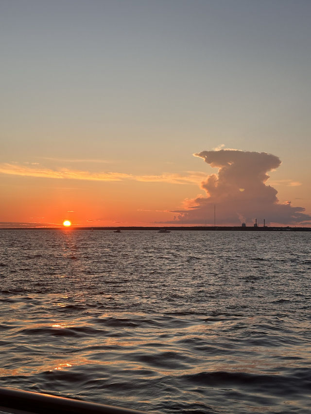 The best sunsets and marvelous castles of Saint Petersburg🙌🏻