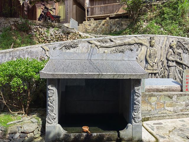 "占里村"的古井傳說，是國慶節旅遊探秘的聖地～。