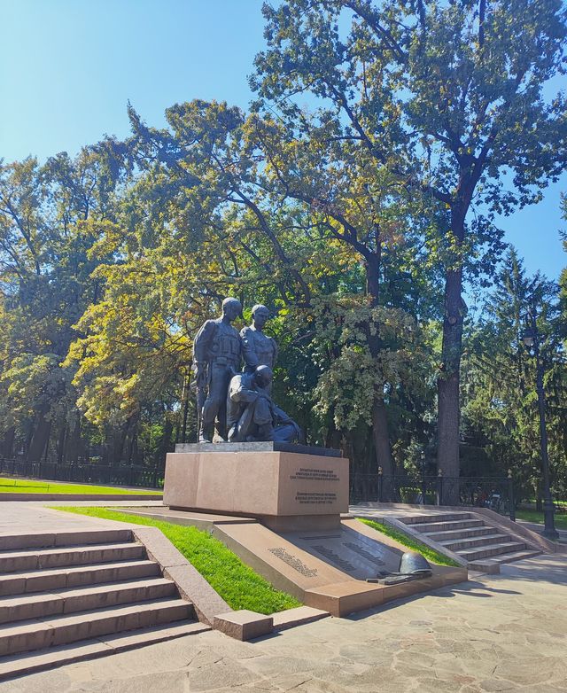 潘菲洛夫——28勇士紀念公園。