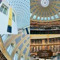 The British Museum ( UK England) place of beauty and history 