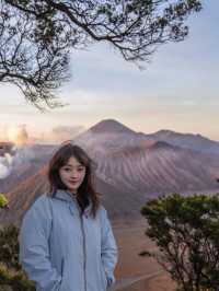 拍到孤獨星球封面｜印尼 Bromo 火山。