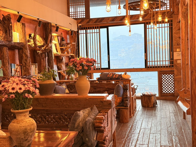 萬家燈火中的煙火民宿。