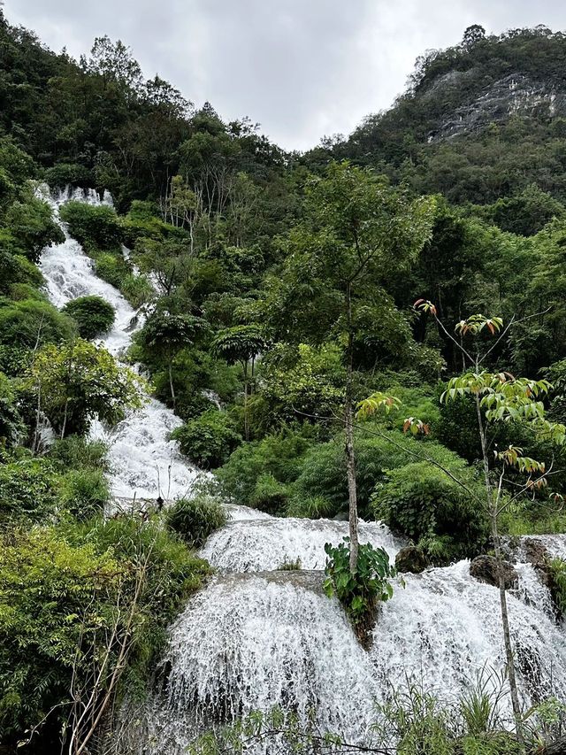 貴州黃果樹-梵淨山-荔波6日遊玩轉貴州不走彎路