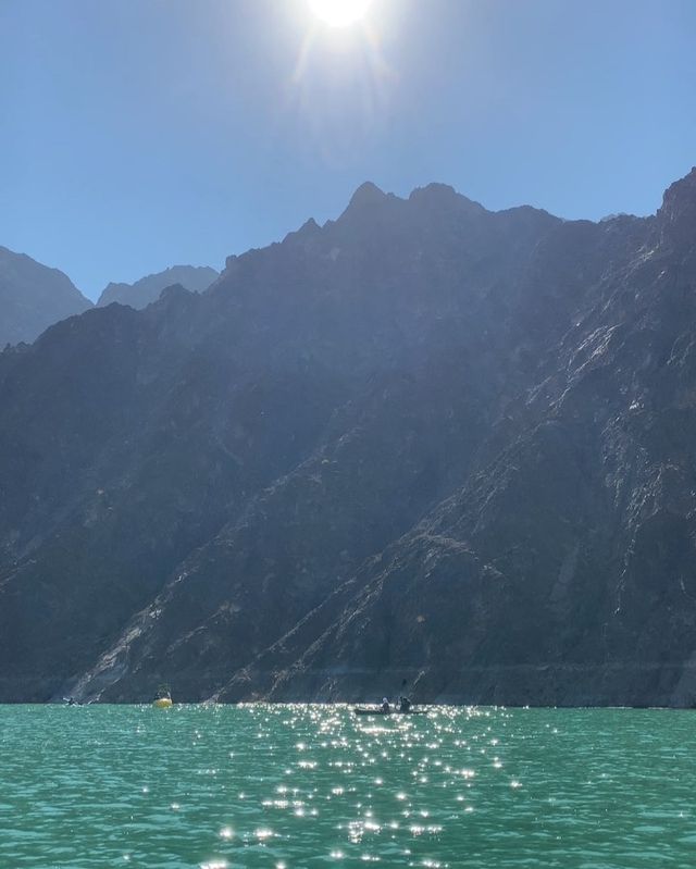 阿聯酋 哈特姆水庫：寧靜與自然的完美融合 