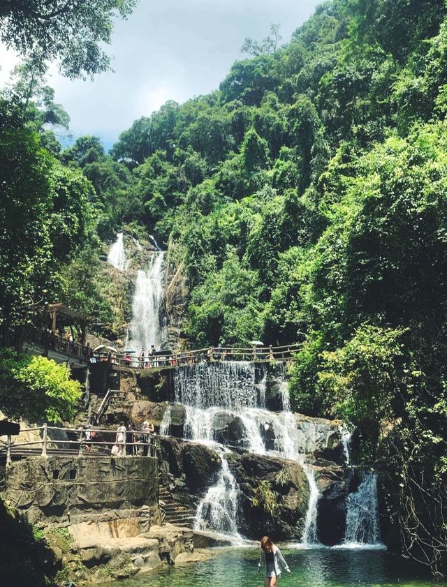「小九寨溝」青山綠水