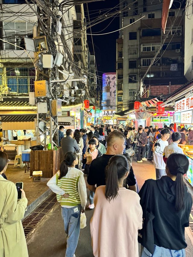 好吃不貴，來的人真不少