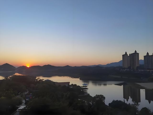 在惠州！風景優美的日落度假酒店！