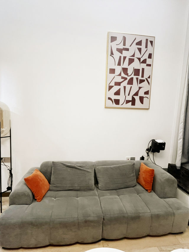 Stay at this Cozy Loft Room | Shenzhen Coast
